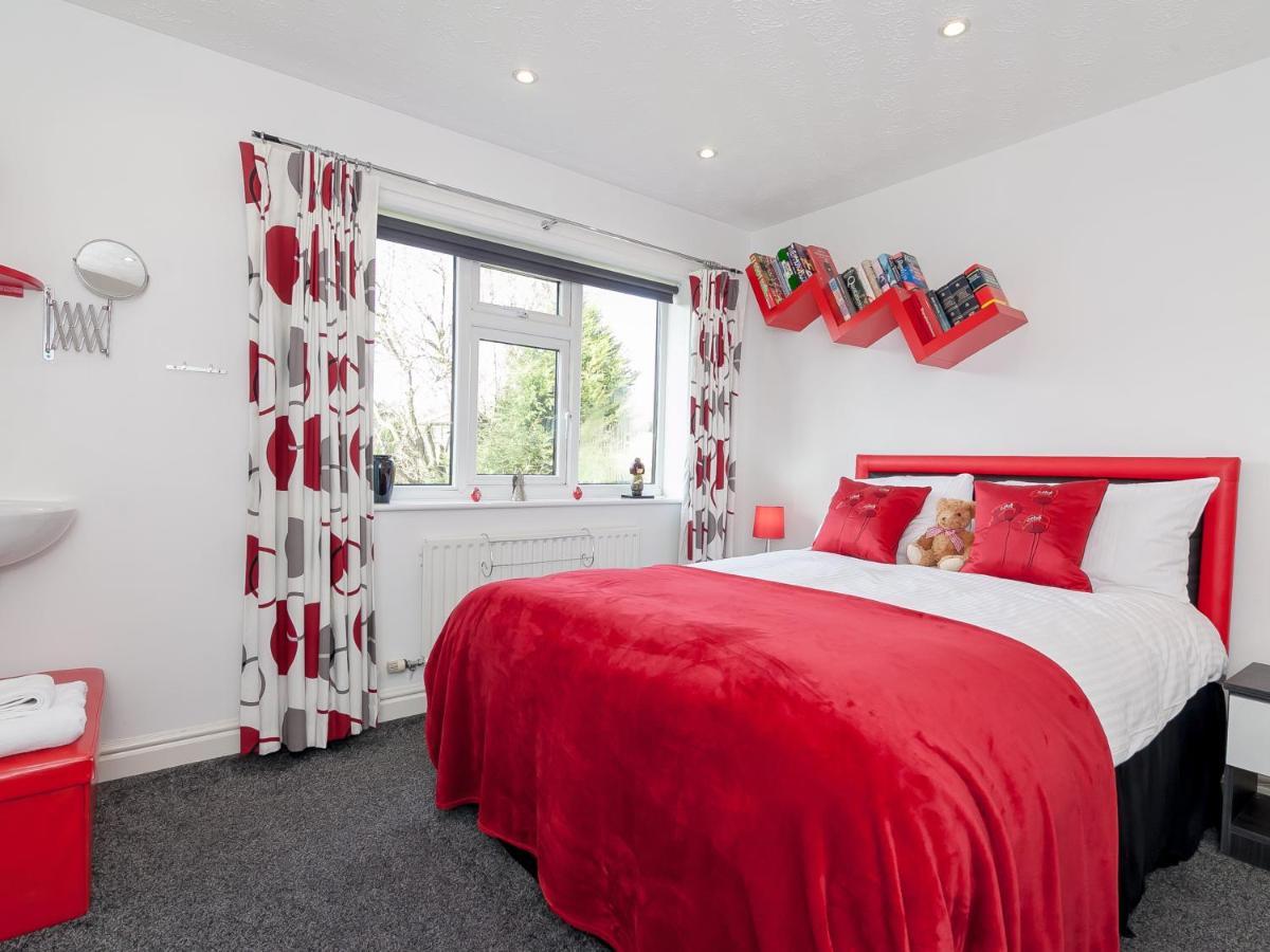 Hotel Ayuda House Altrincham Exterior foto